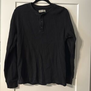 Everlane Men’s Henley Shirt